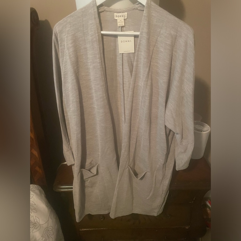 OSFA Size Tall - Gray open front sweater with pockets